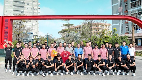 CLB Bình Định giành cú đúp giải thưởng tháng 2